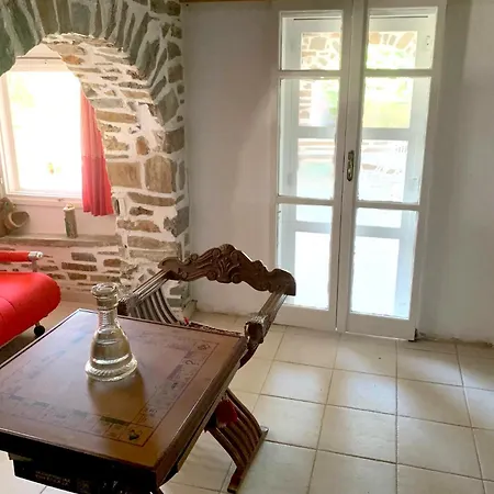 Seafront House, Private Beach, Sunset View, Diliso